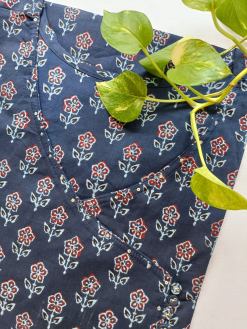 Alternative view of "Maahi" Angrakha Cotton Kurta-Big Size