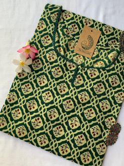 Alternative view of Green pattern Laced Cotton Kurta - Big Size - 5XL