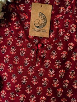 Alternative view of Maroon Boota Laced Cotton Kurta