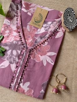 Alternative view of "Harnaaz" Hand Work Cotton kurta