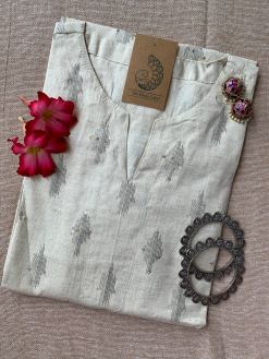Alternative view of White Handcrafted Ikat Cotton Kurta